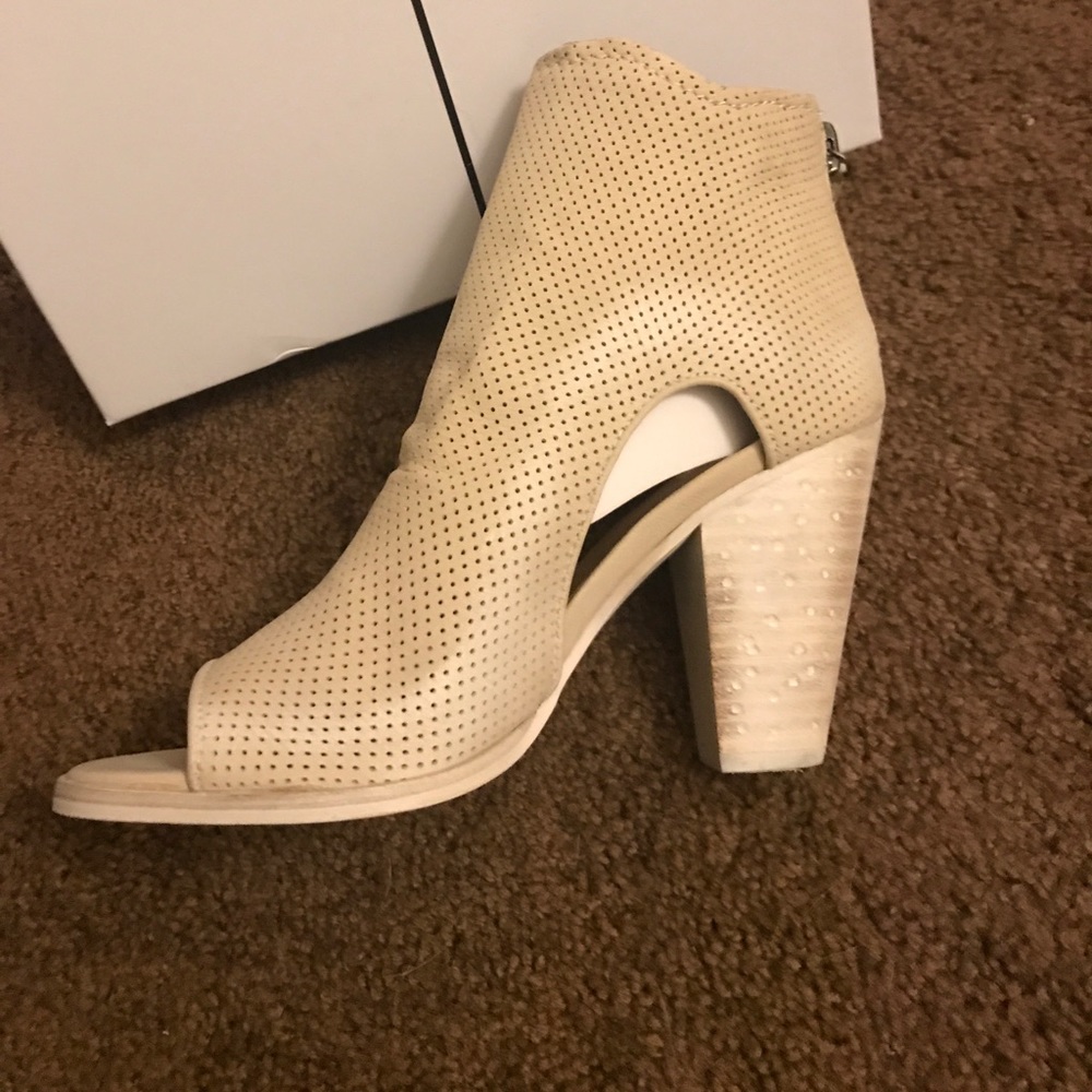 COPY - Brand new Dolce Vita Booties